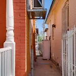 El Paso Vacation Rental Studio, 7 Mi To Fort Bliss