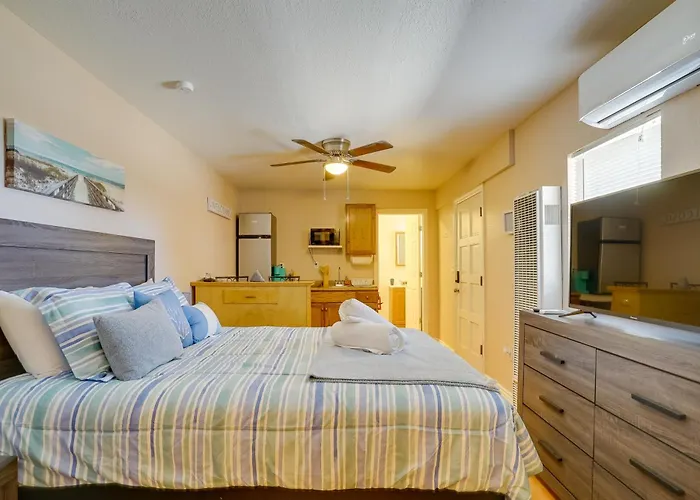 El Paso Vacation Rental Studio, 7 Mi To Fort Bliss