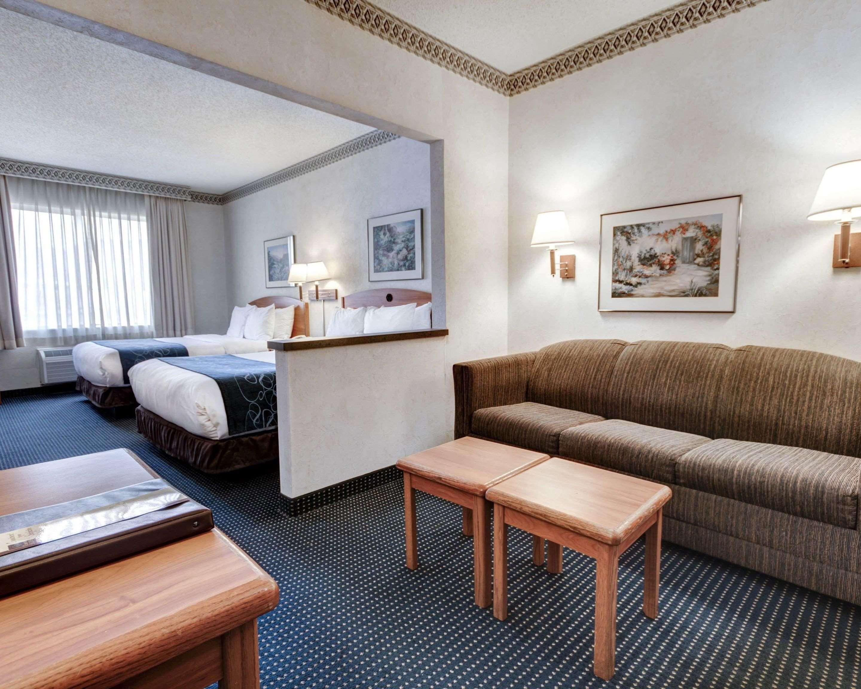 Hotel El Paso Hotel 3*