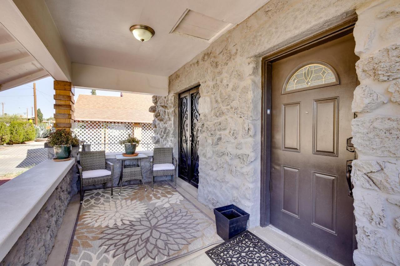 With Shared Patio Near Memorial Park Apartment *