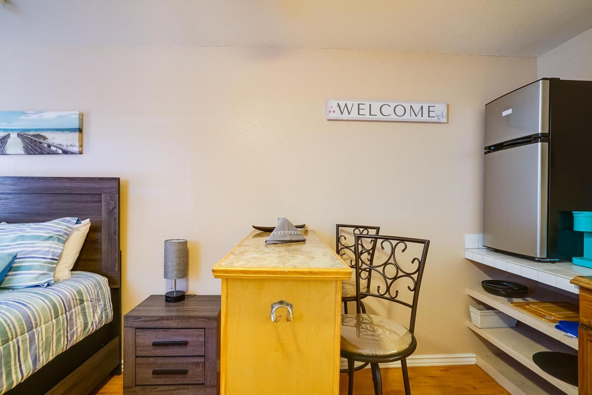 Vacation Studio, 7 Mi To Bliss Apartment *