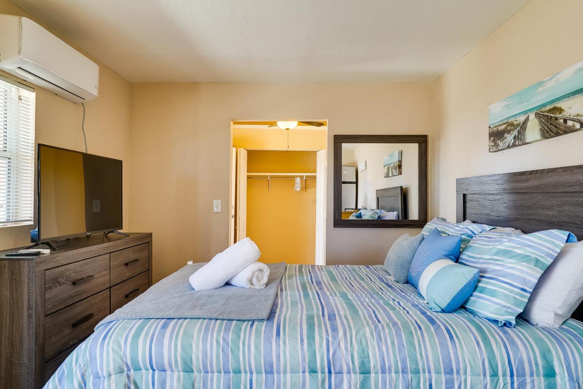 Vacation Studio, 7 Mi To Bliss Apartment El Paso