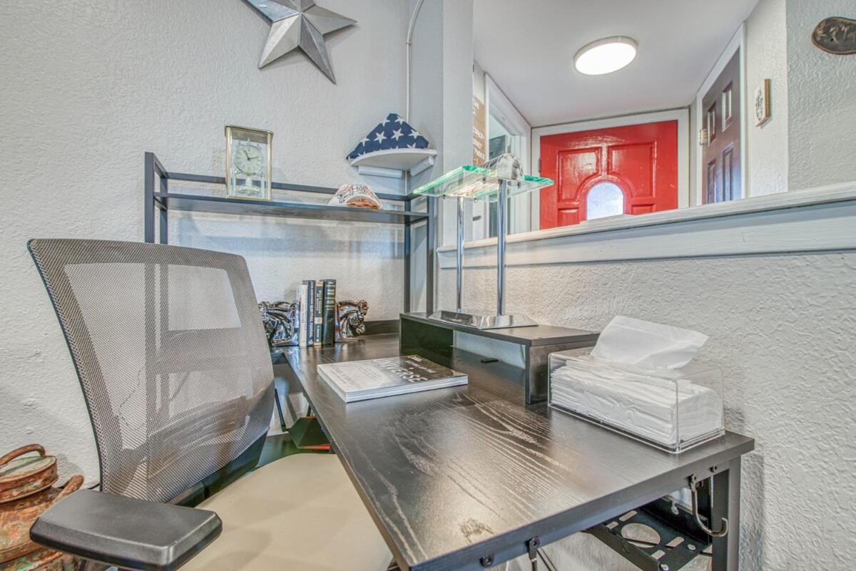 Space Cowboy Holiday home El Paso