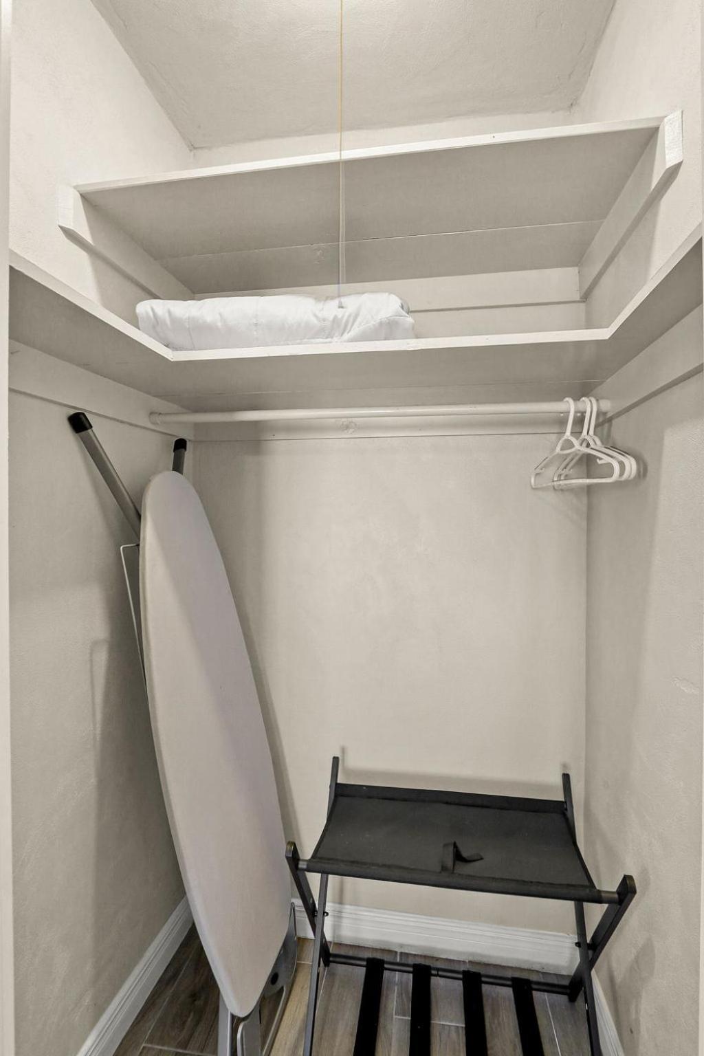 Holiday home Renovated Stay, Parking, Near Dt & Airport El Paso