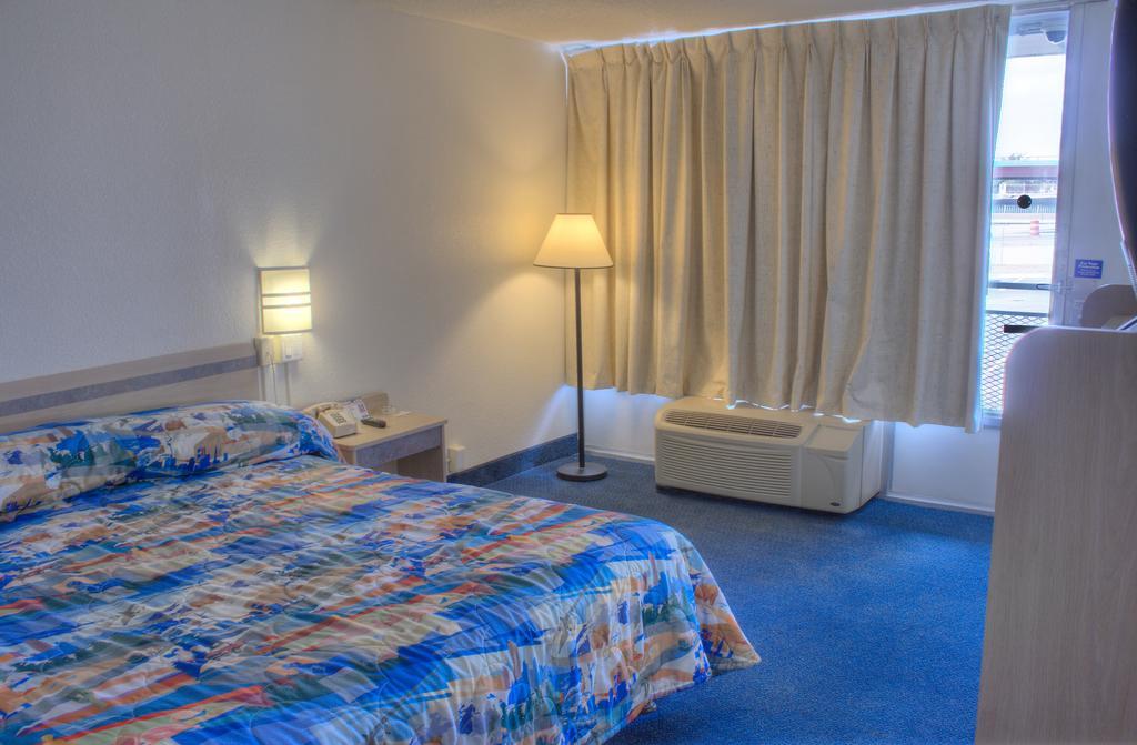 Vagabond Hotel 2*