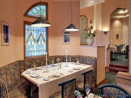 Wyndham Airport And Water Park 3* El Paso