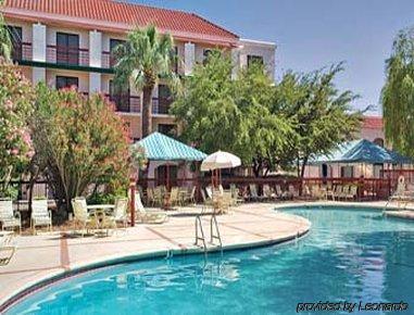 Wyndham Airport And Water Park 3* El Paso