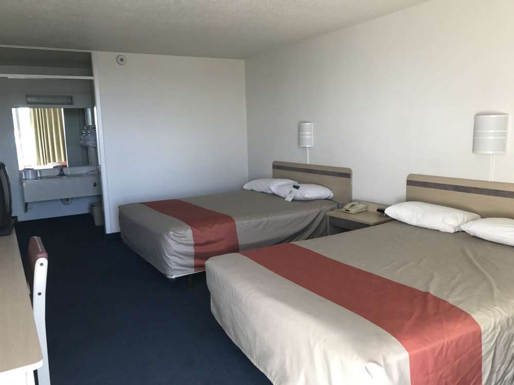 Vagabond Hotel 2*