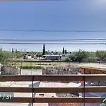544C) Large 1 Bedroom With King Bed