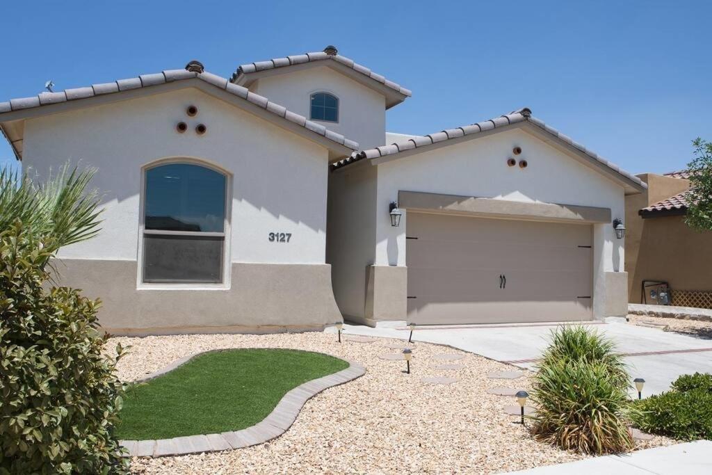 3127 Red Creek - Amazing Place - Feels Like Near Ft - Bliss Holiday home El Paso