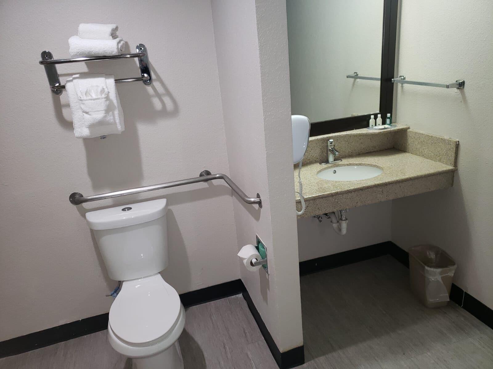 Quality Airport East Gasthof El Paso