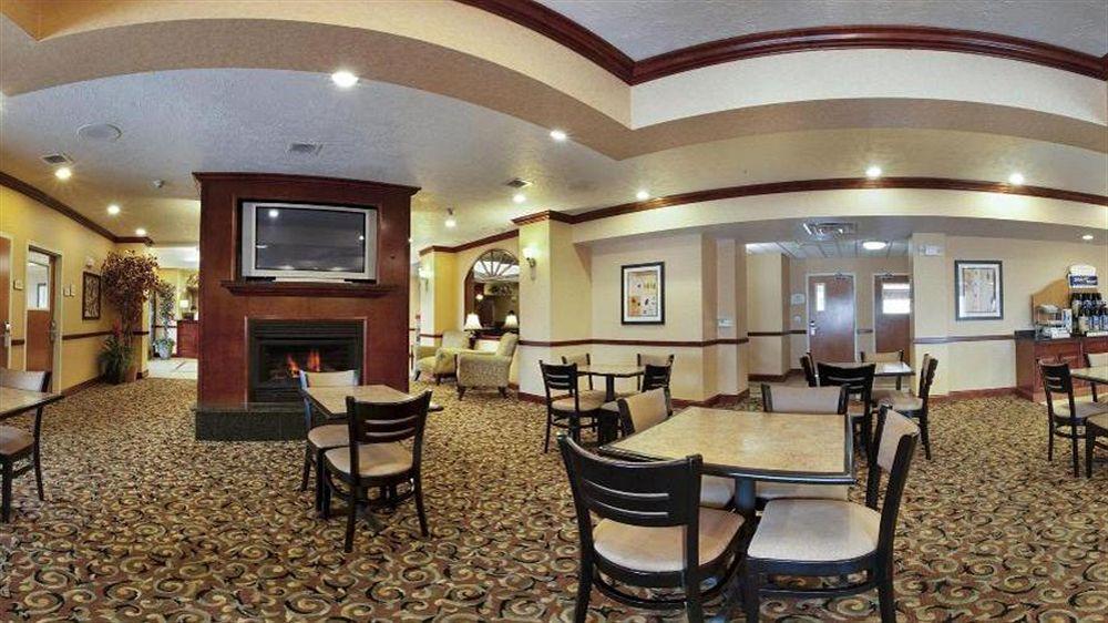Express I-10 East By Ihg Hotel 2*