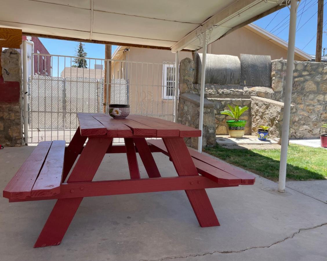Stylish Basement In - Very Spacious El Paso