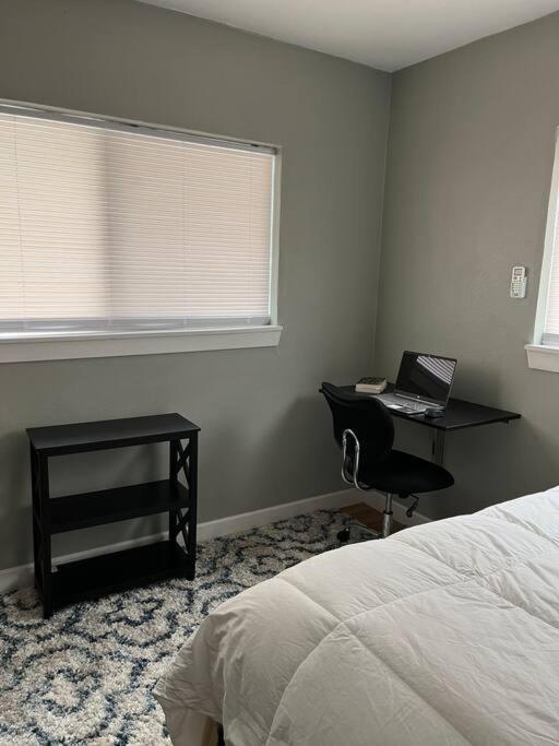 Apartamento Comfortable With Private Entrance & Private Bathroom