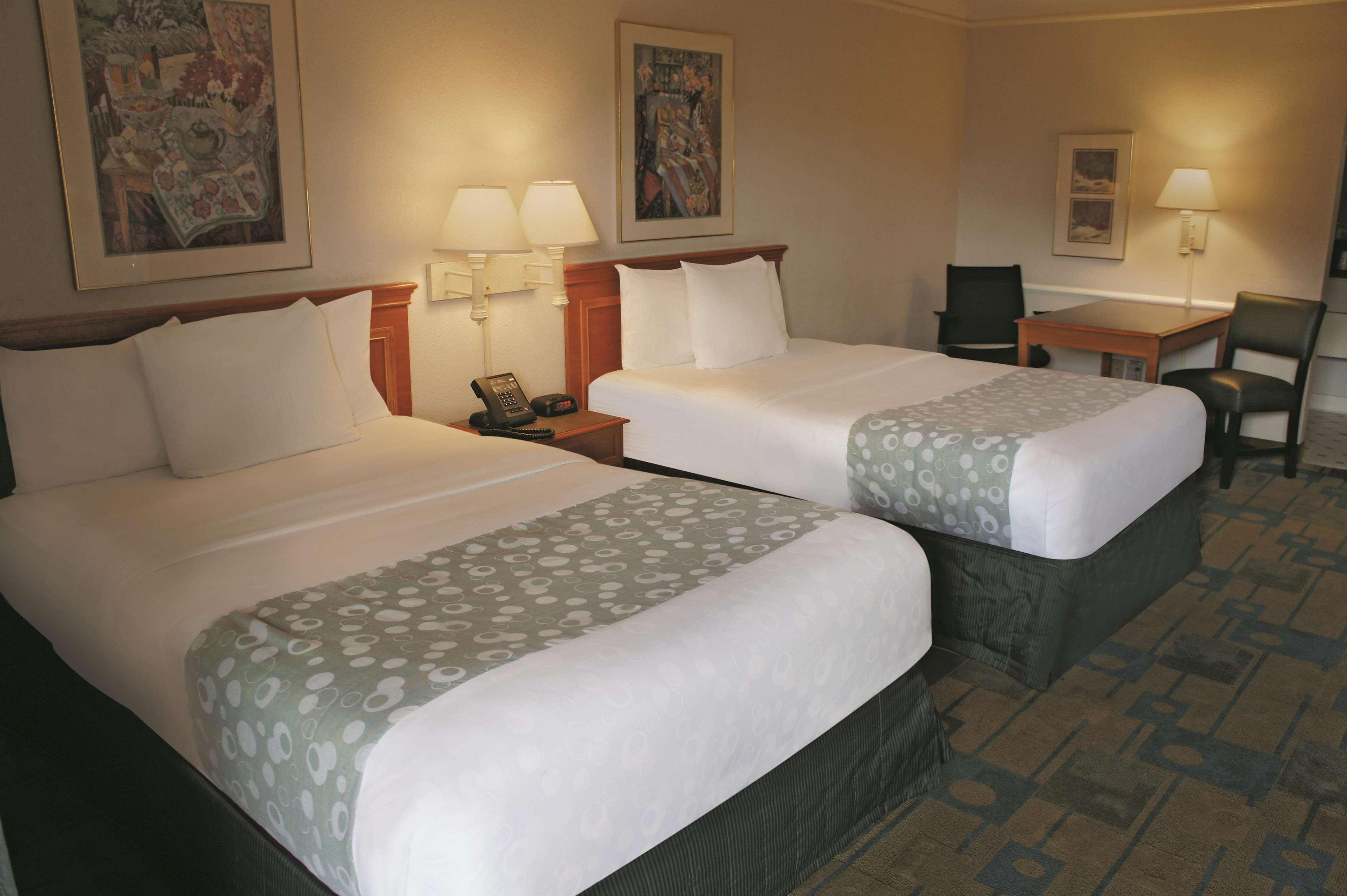 La Quinta By Wyndham Cielo Vista 3*