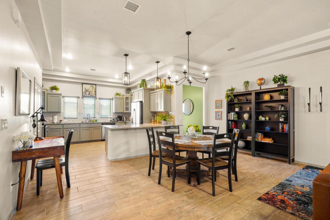 Casa Agave - Comfortable Eastlake Retreat