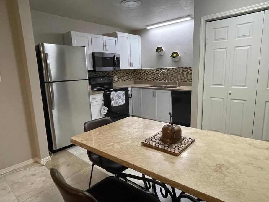 Big Family? On Over And Enjoy Duplex A+b Casa de férias *