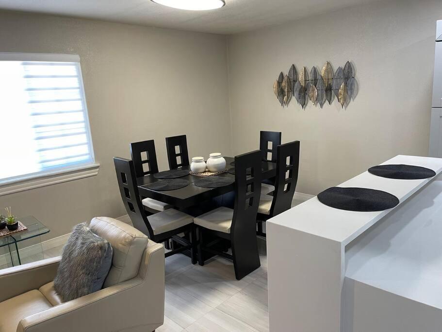 Big Family? On Over And Enjoy Duplex A+b