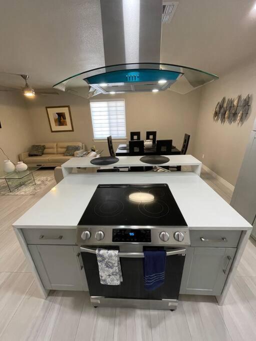 Big Family? On Over And Enjoy Duplex A+b El Paso