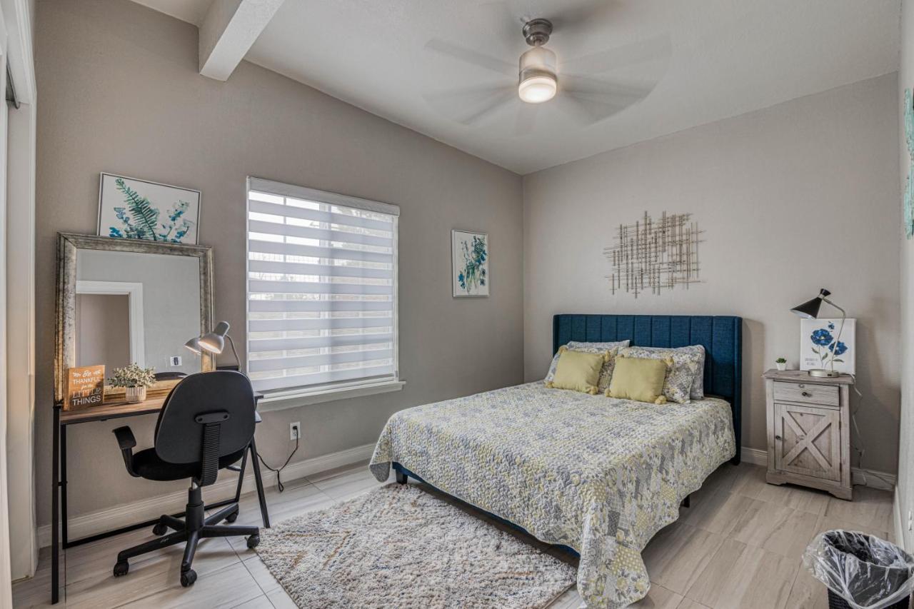 Big Family? On Over And Enjoy Duplex A+b * El Paso