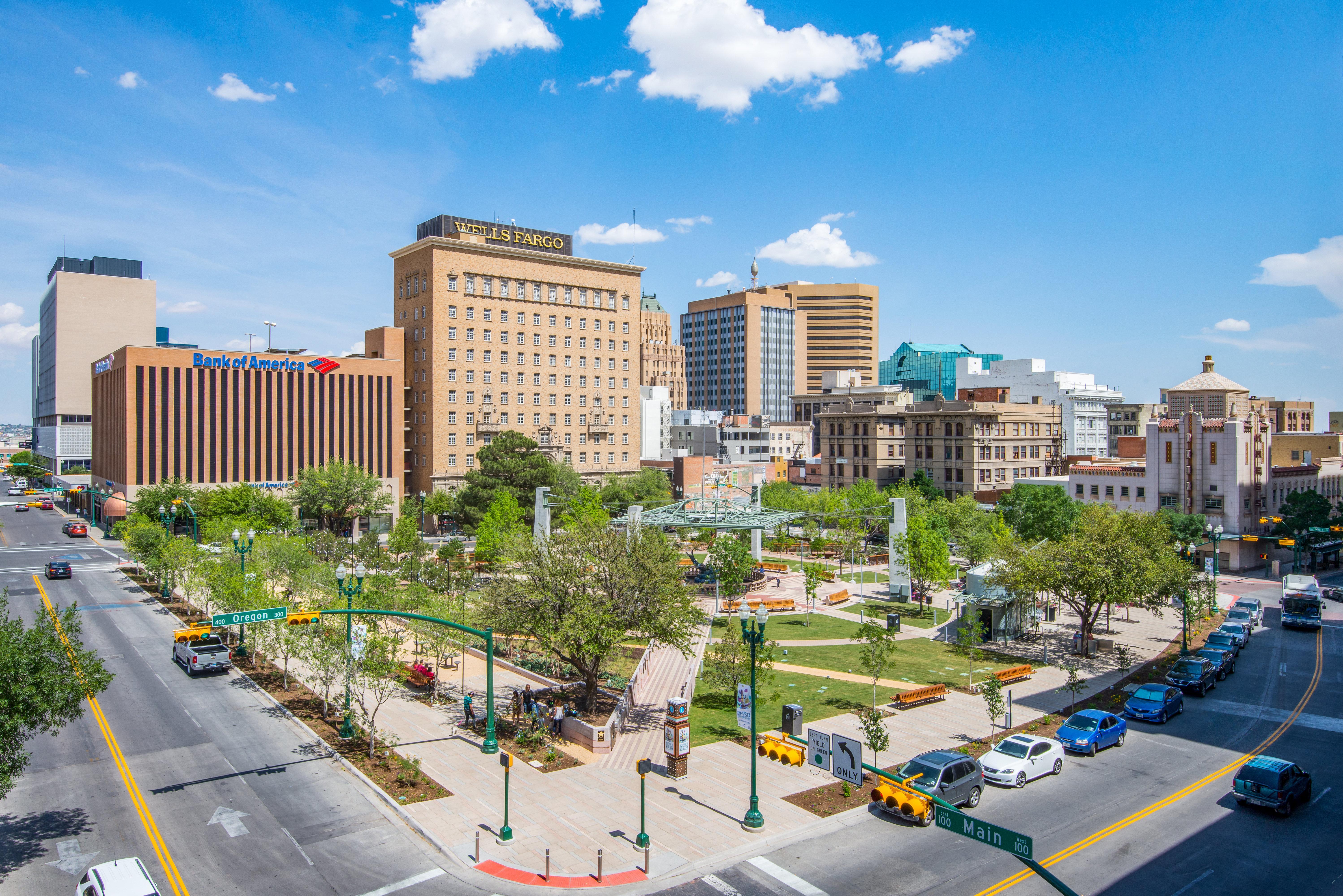 Express El Paso-central By Ihg Hotel 2*
