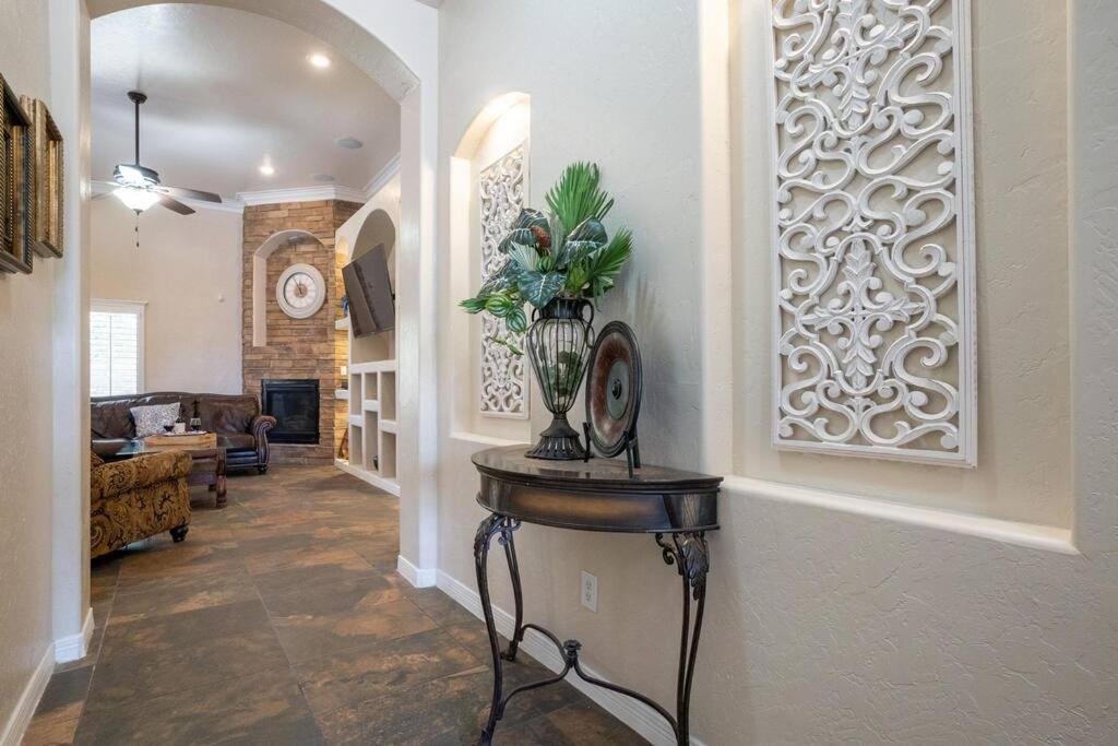 4 Bedroom Gorgeous Eastside * El Paso