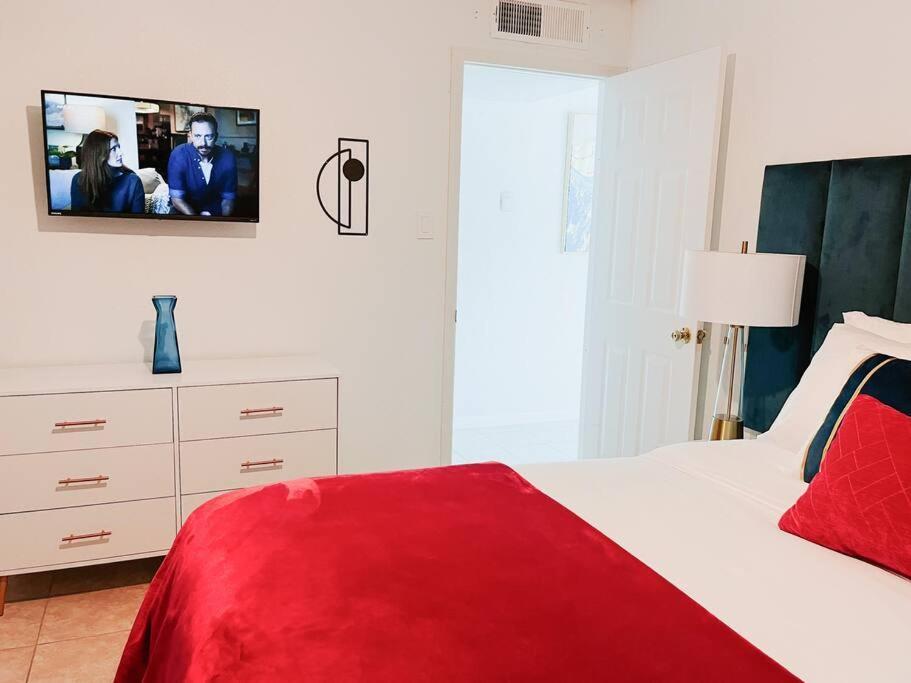 Apartment Colorful Relaxation Luxe Family - Extended El Paso