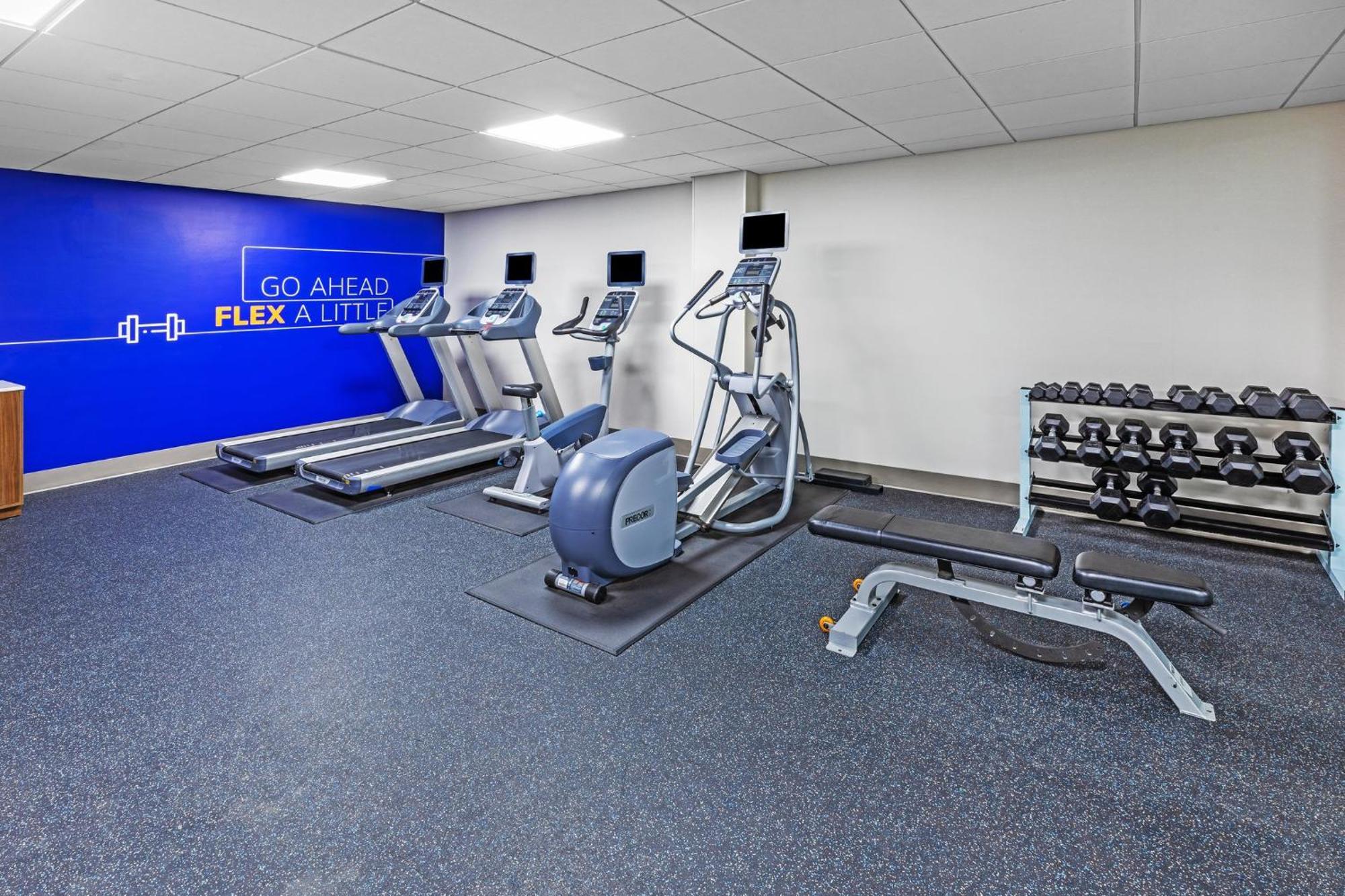 Hotel Express El Paso-central By Ihg