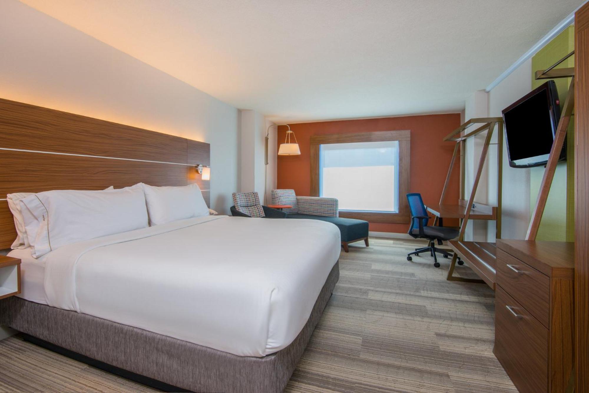 Express El Paso-central By Ihg Hotel El Paso