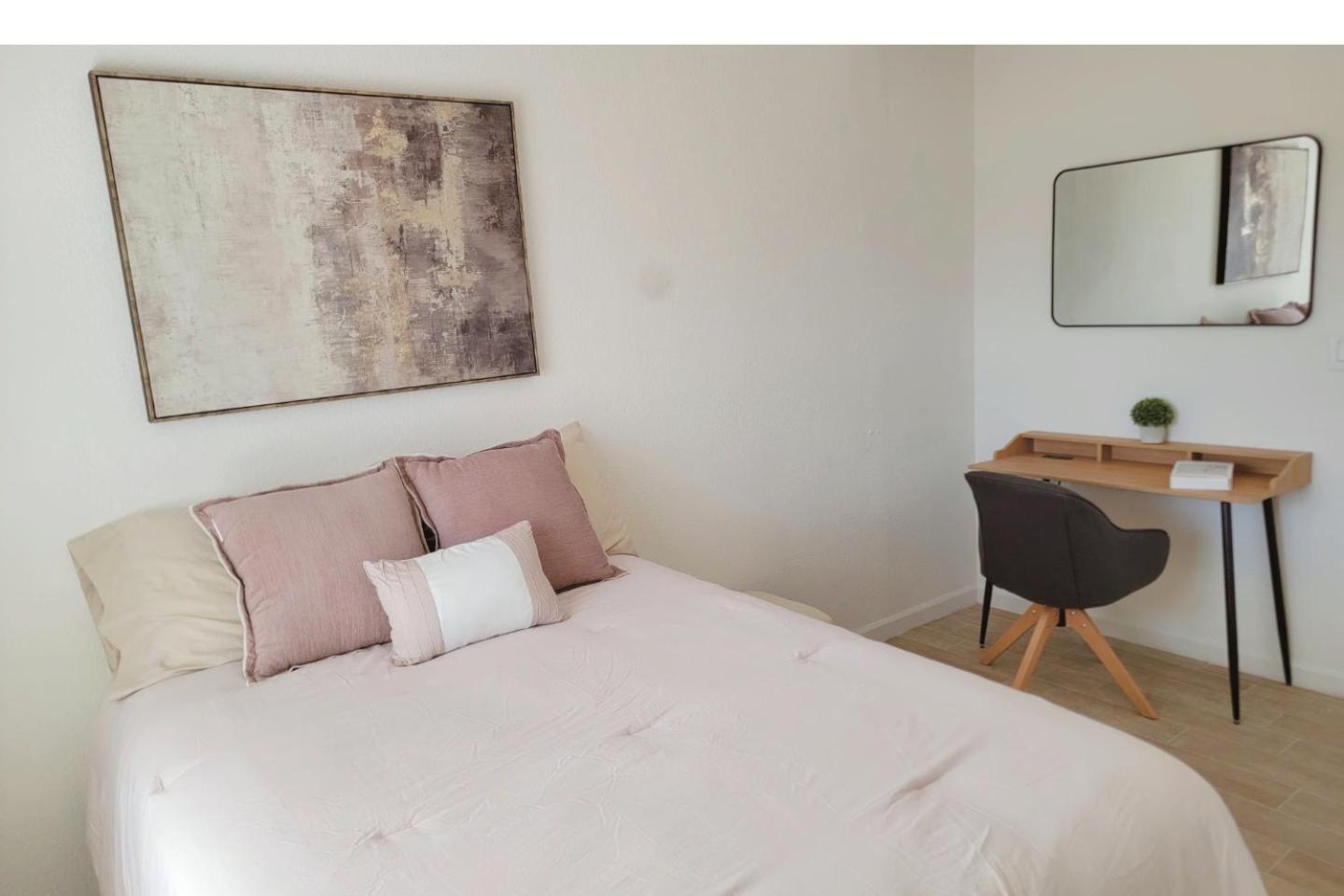 Spacious Family Friendly House 10 Min To Zaragoza Ferienhaus *
