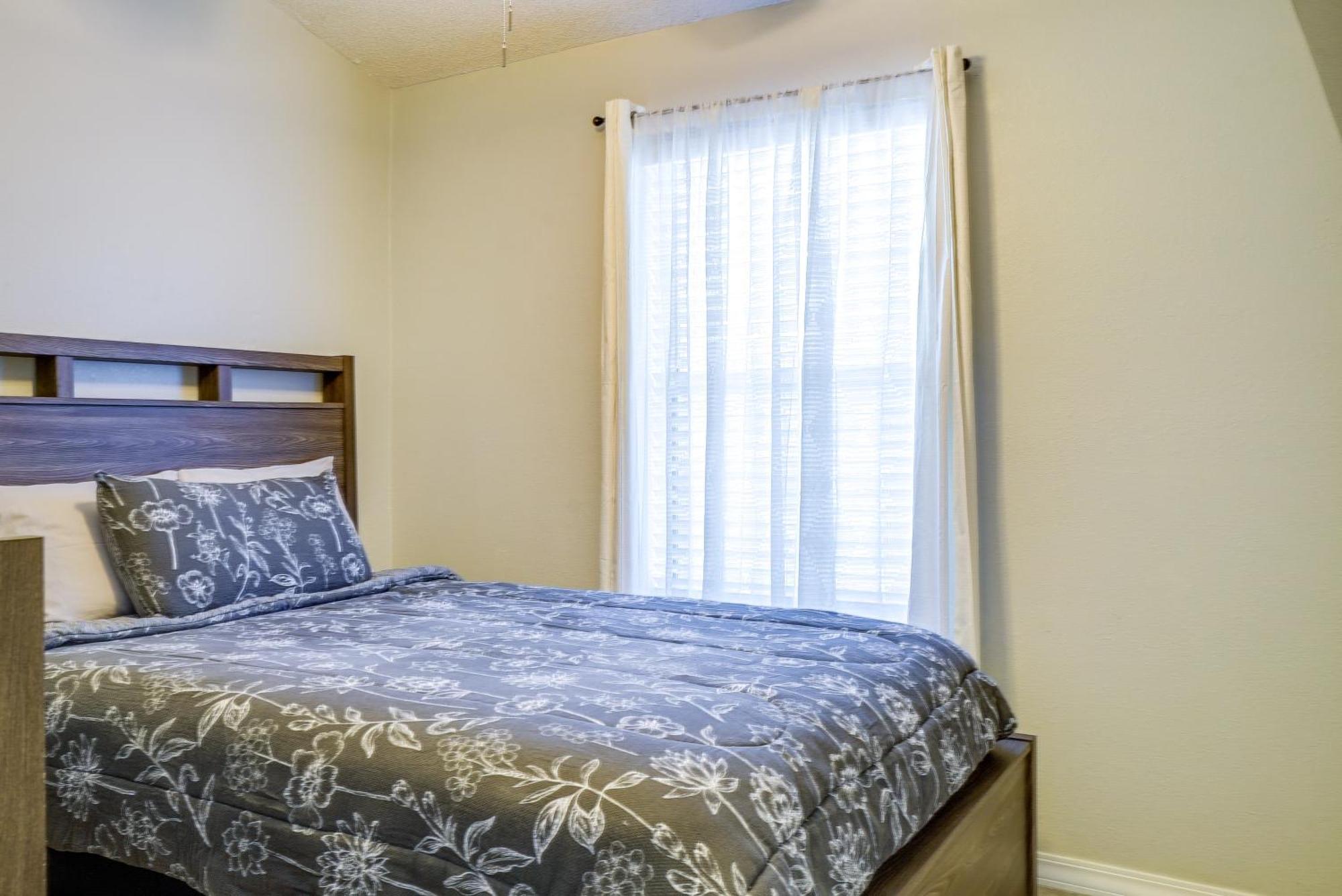 Holiday home Pet-friendly Retreat 20 Mi To Downtown!