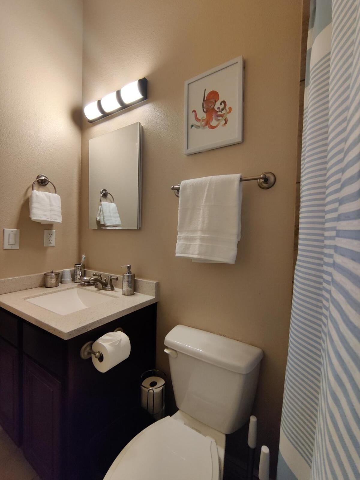 Wonderful, Plush & Luxurious 3 Bed