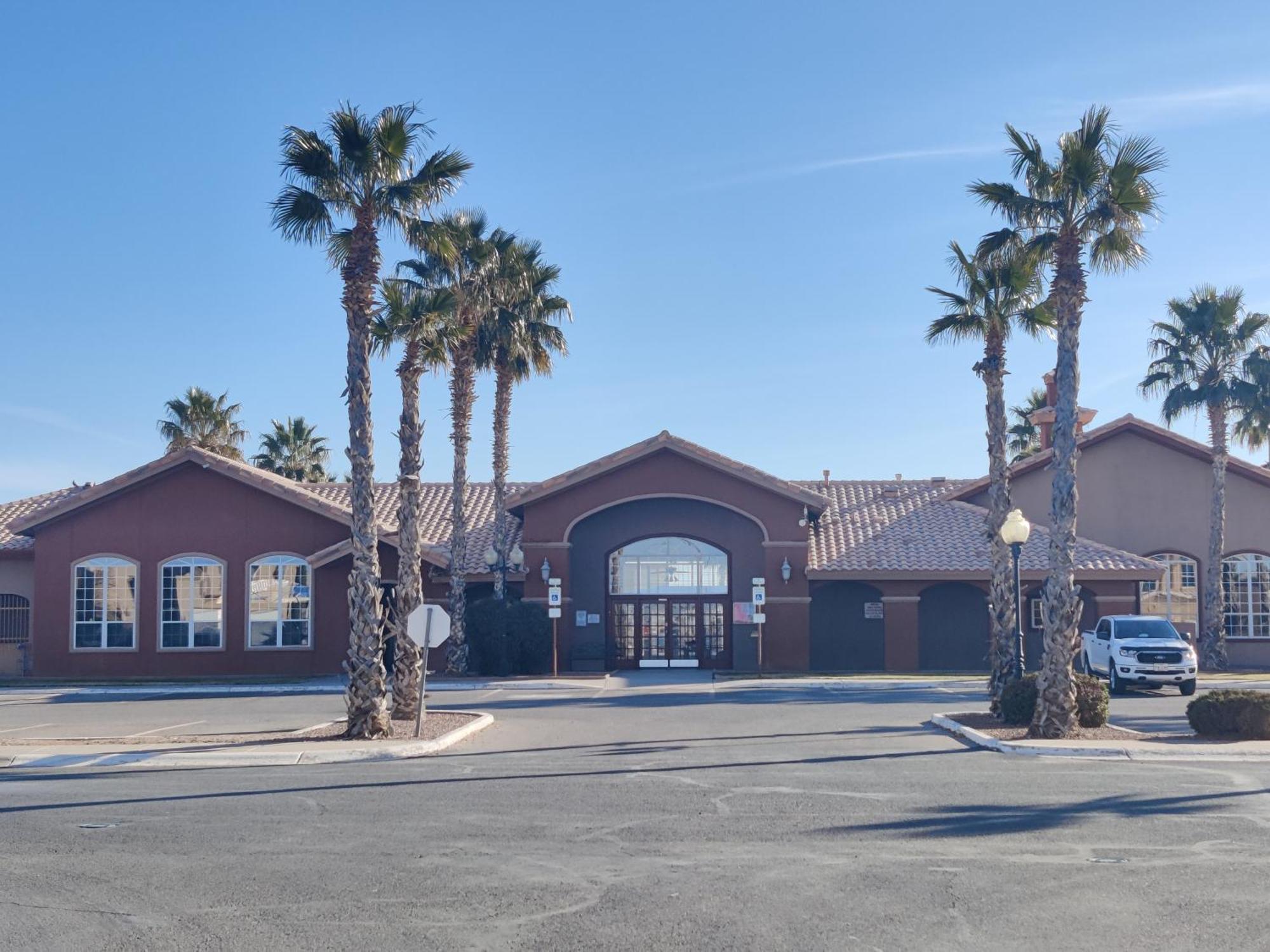 Wonderful, Plush & Luxurious 3 Bed *
