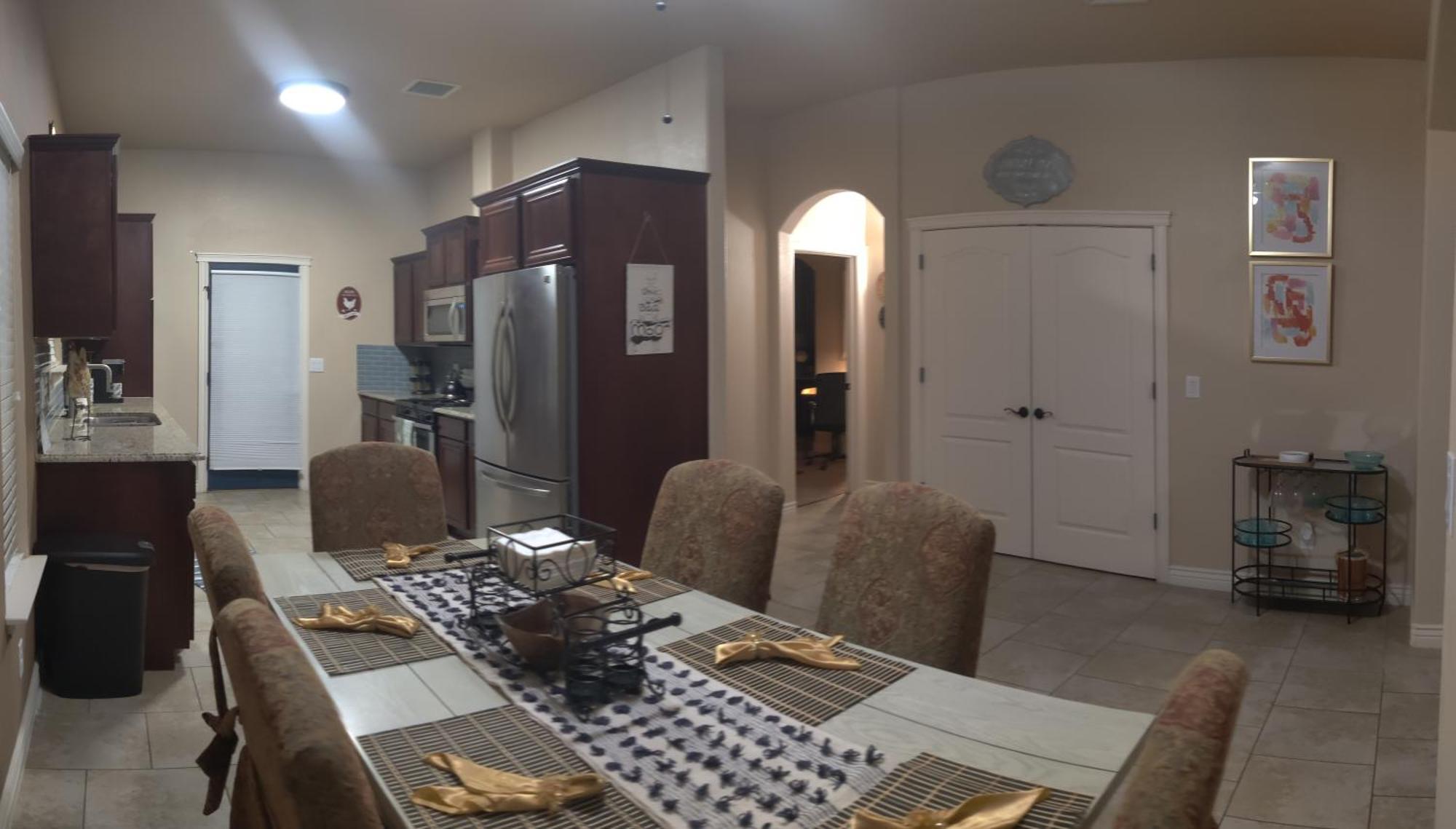 Holiday home Wonderful, Plush & Luxurious 3 Bed