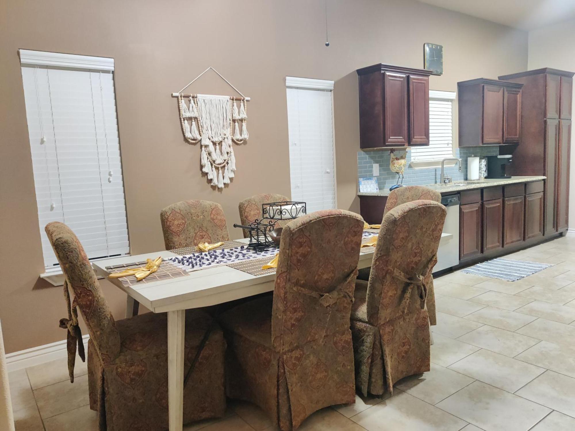 Wonderful, Plush & Luxurious 3 Bed Holiday home