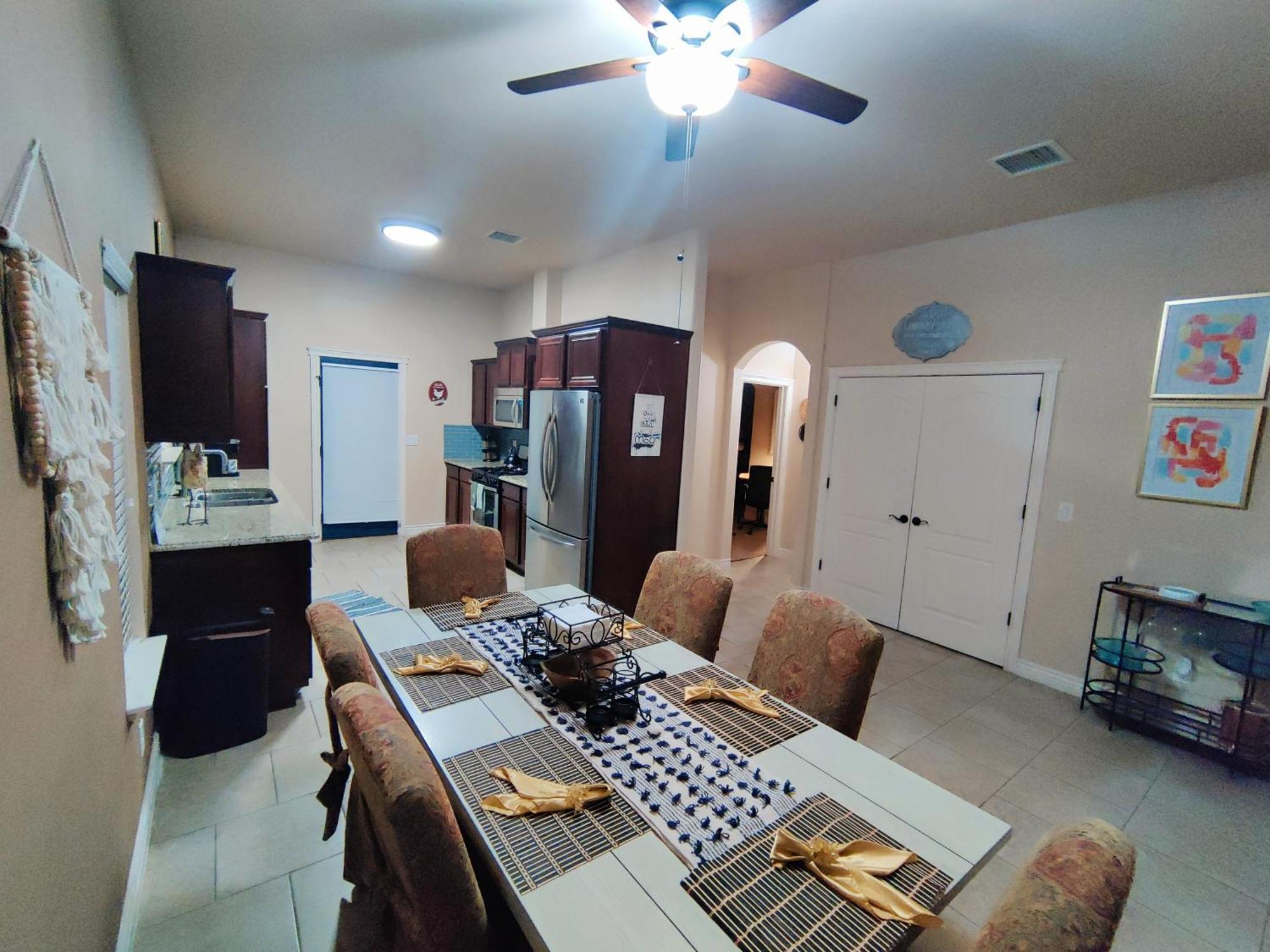Wonderful, Plush & Luxurious 3 Bed * El Paso