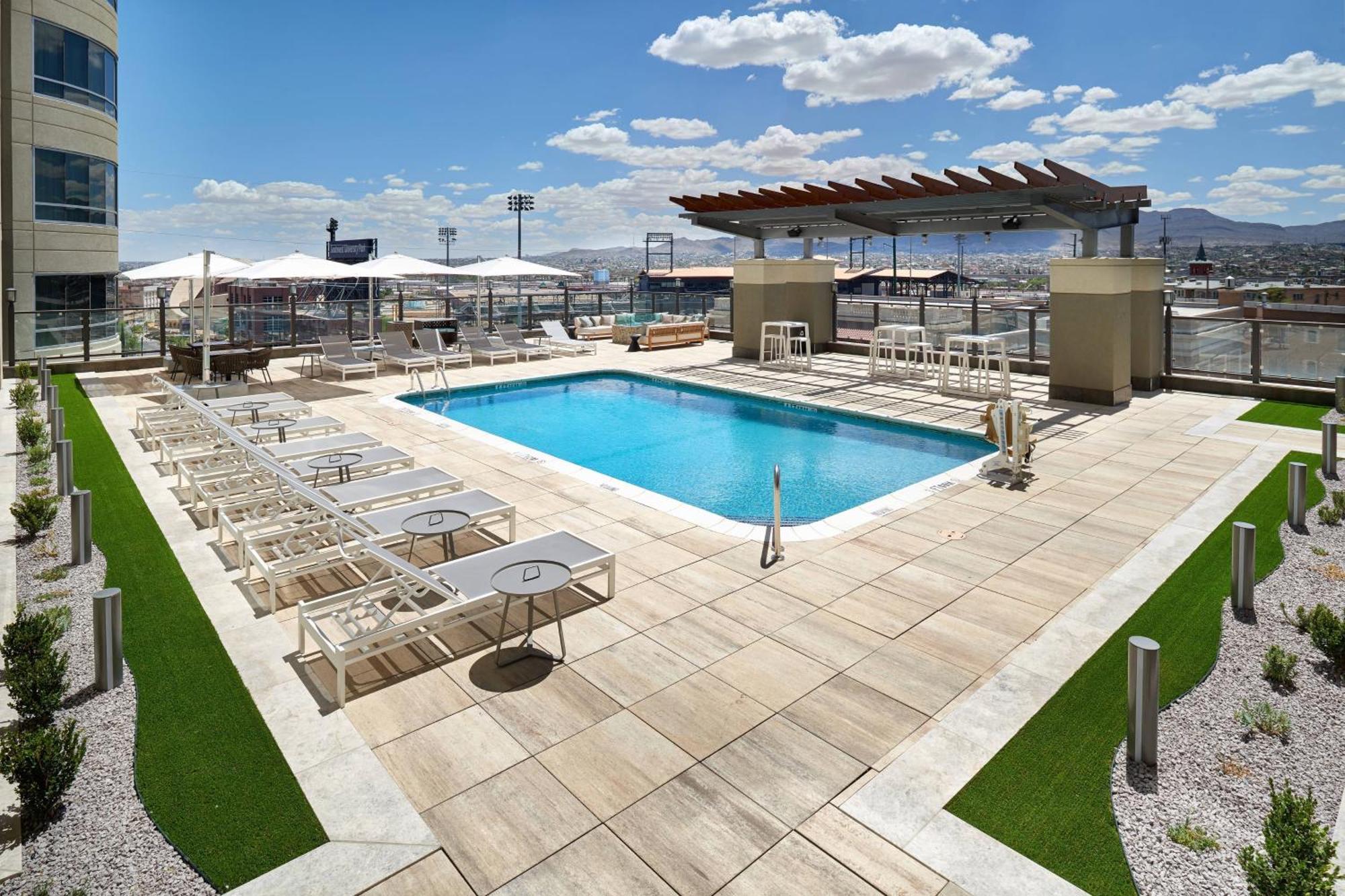 Courtyard By Marriott Downtown/convention Center Hotel El Paso