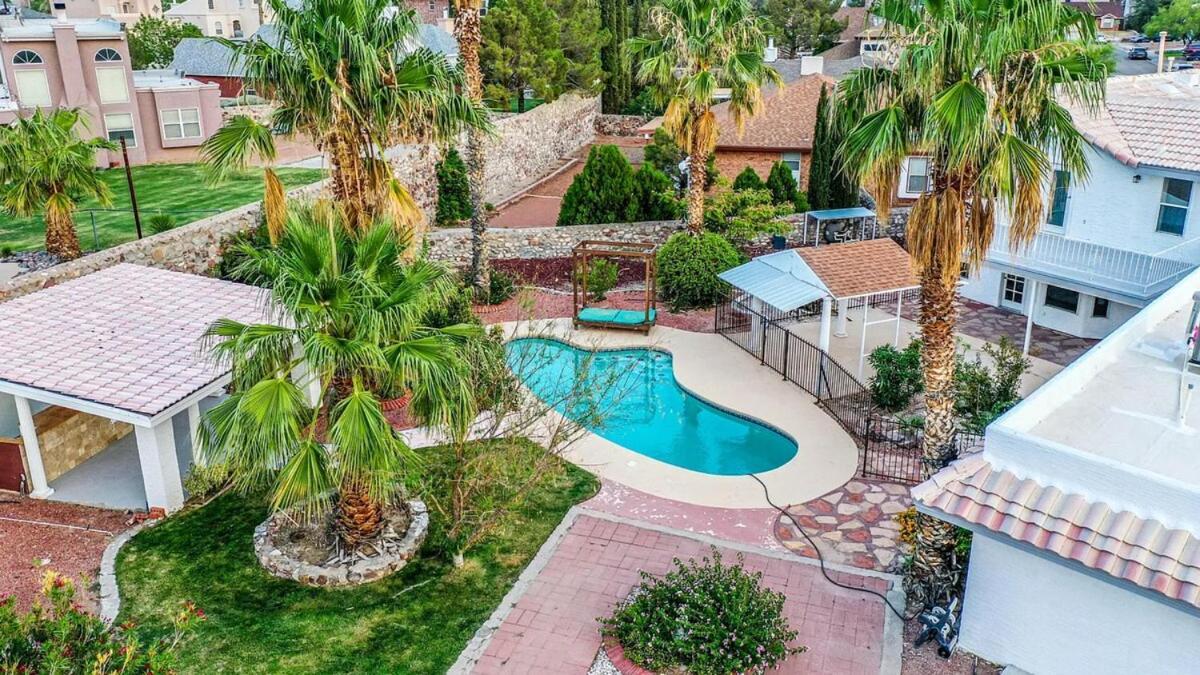 Apartment West Ep Poolside Mountain Views *