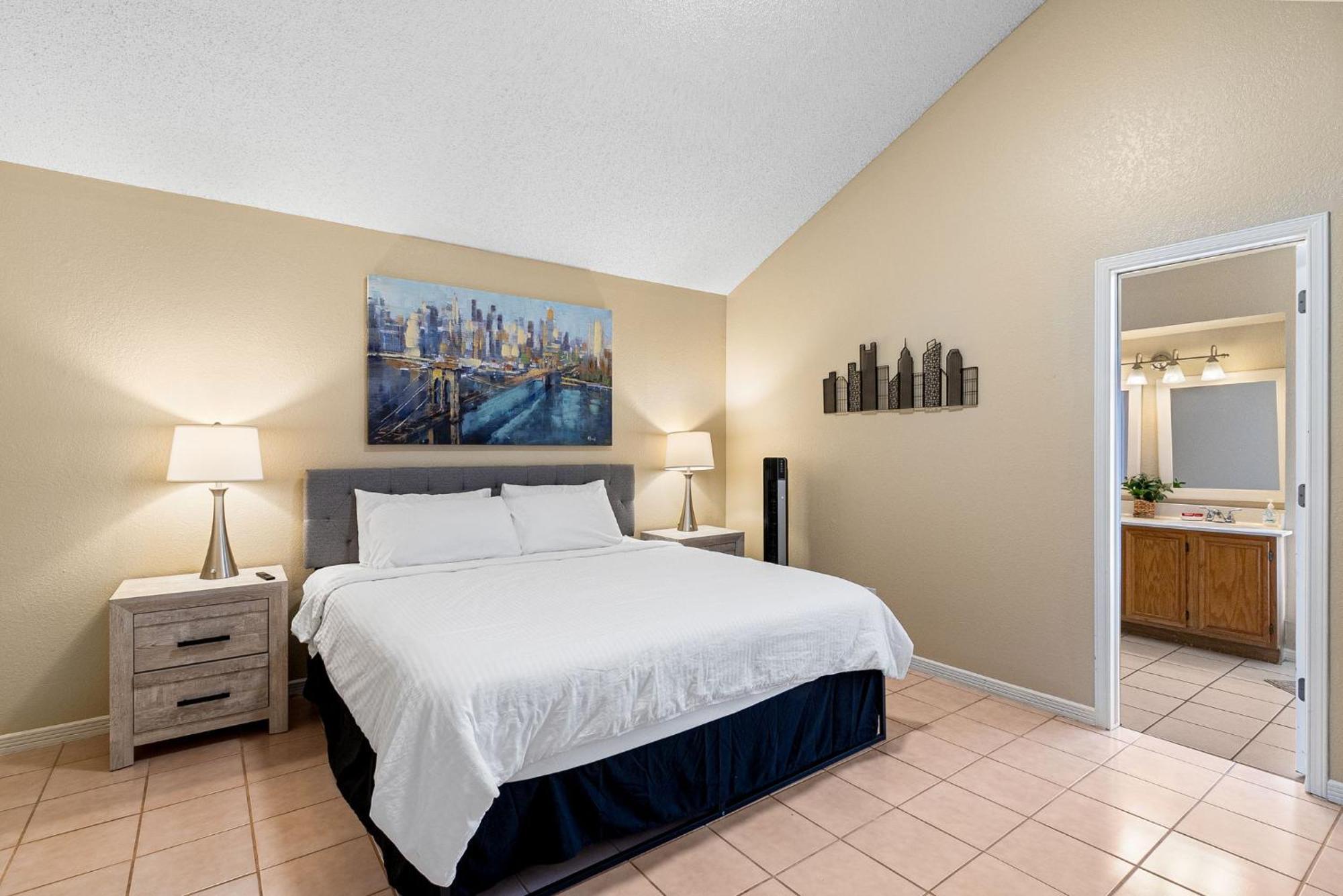 Peaceful West: 4br Dusk Haven Holiday home *
