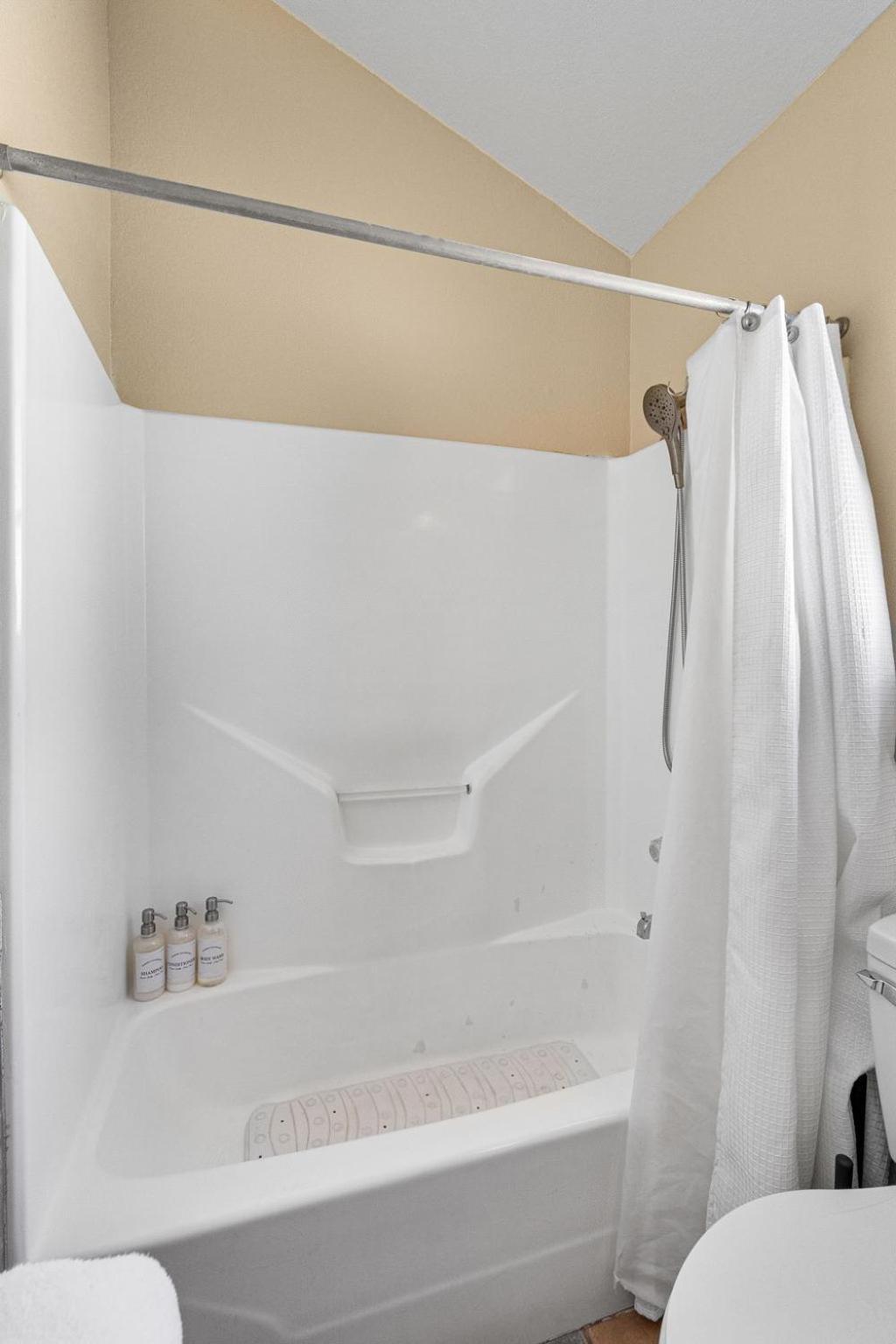 Ferienhaus Peaceful West: 4br Dusk Haven