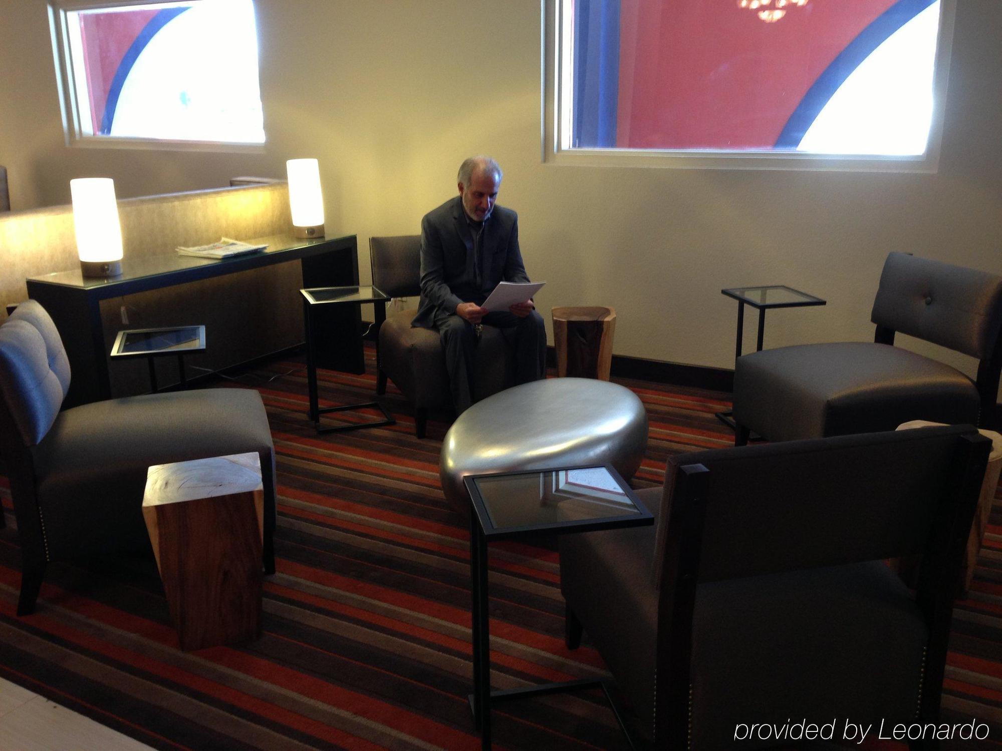 Hotel Express El Paso-central By Ihg 2*