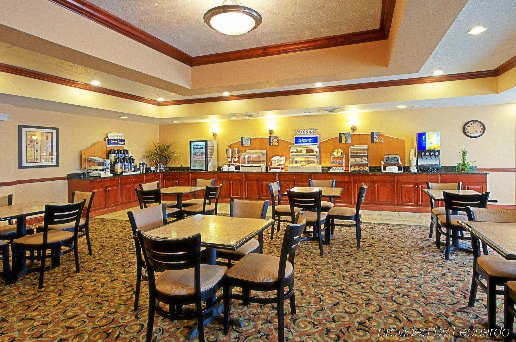 Hotel Express I-10 East By Ihg 2*