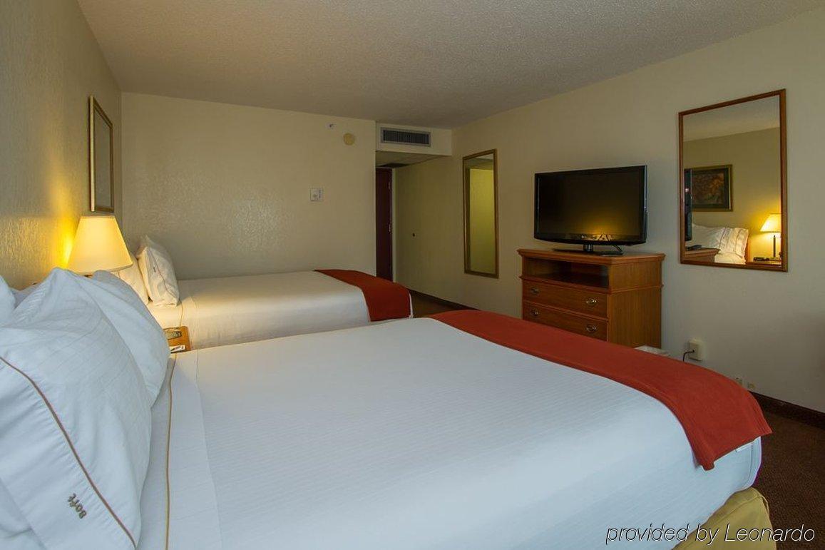 Express El Paso-central By Ihg El Paso