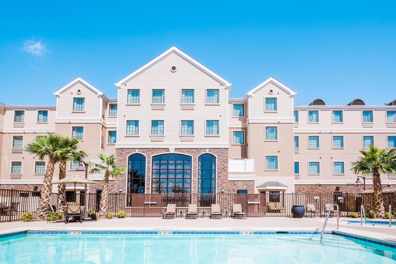 Hotel Staybridge Airport By Ihg 3*