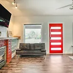 Charming And Quaint El Paso House With Backyard!