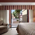 Wyndham El Paso Airport And Water Park