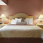 Wyndham El Paso Airport And Water Park