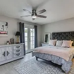 My Cozy Duplex B In The Heart Of West Side