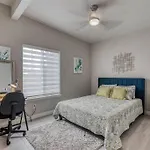 My Cozy Duplex B In The Heart Of West Side