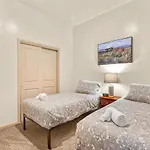 Casa Agave - Comfortable Eastlake Retreat